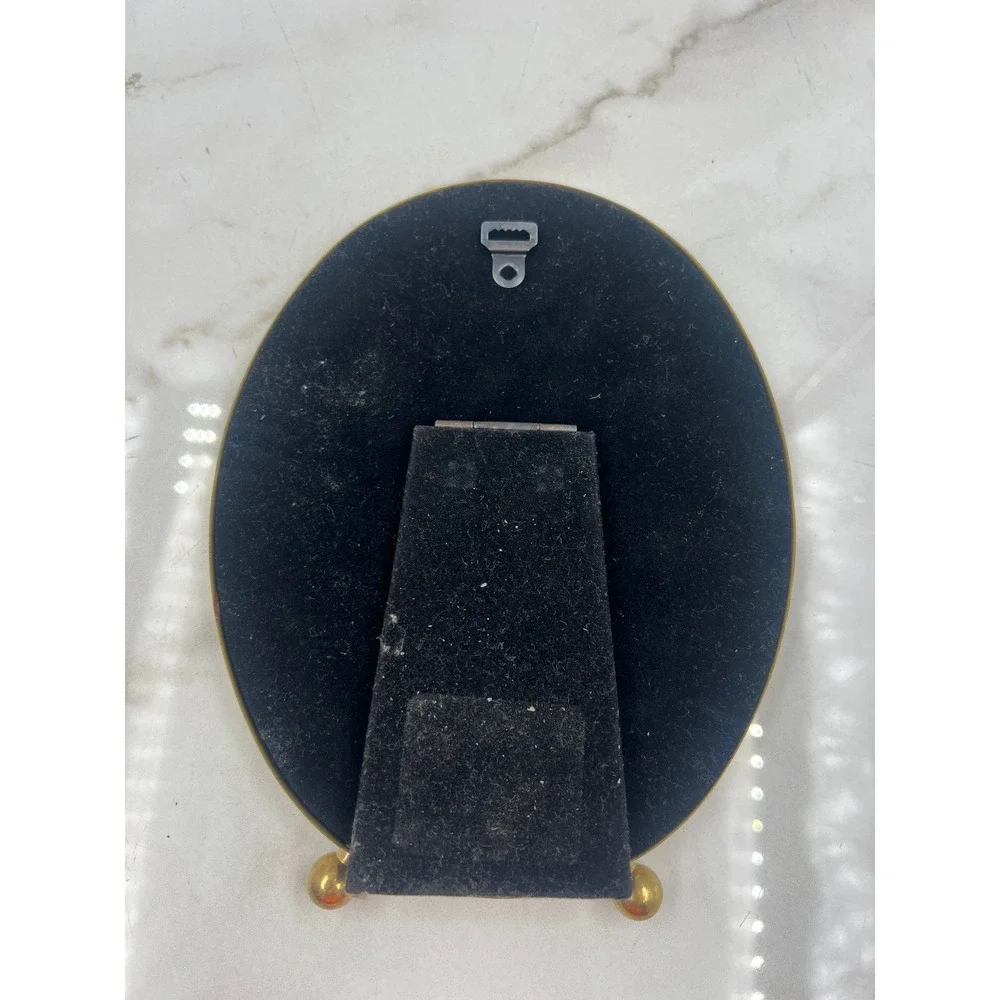 Vintage Oval Brass Tone Metal Picture Frame with Ball Feet 5x7 Portrait